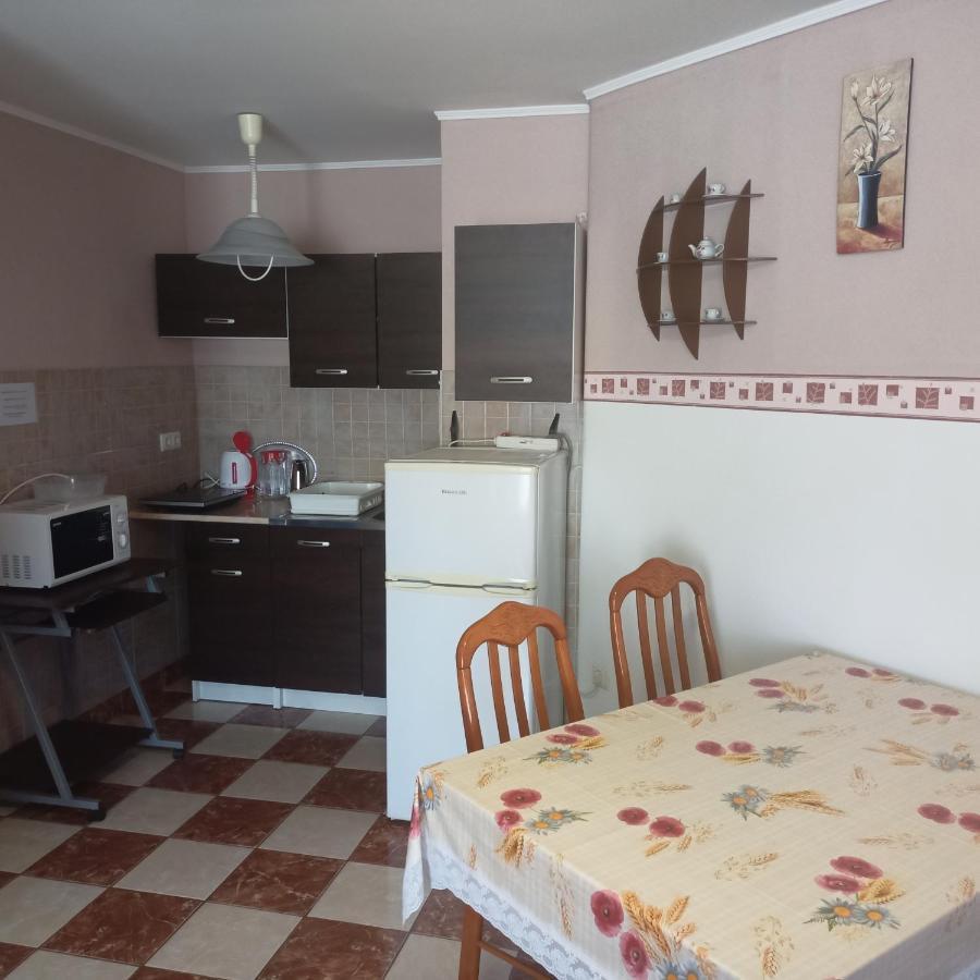 Livia Apartman Бюк Экстерьер фото