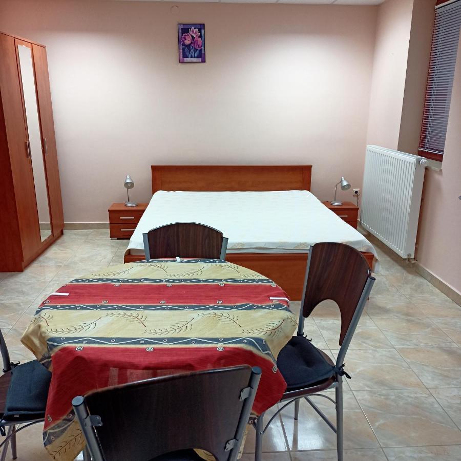 Livia Apartman Бюк Экстерьер фото
