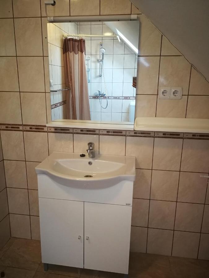 Livia Apartman Бюк Экстерьер фото